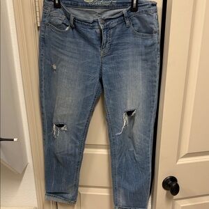 Old Navy Women's Light Blue Boyfriend Jeans